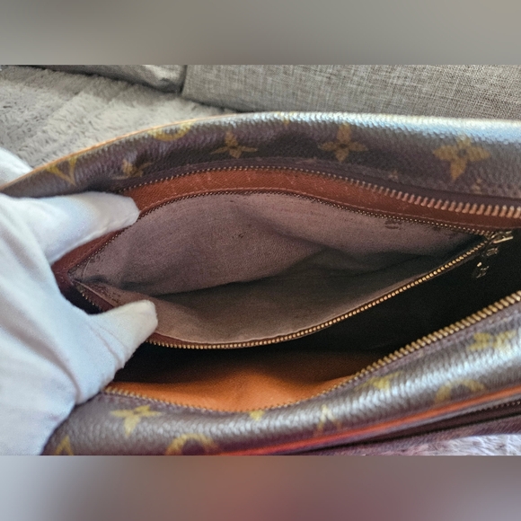 Louis Vuitton Vintage Nile Monogram shoulder bag